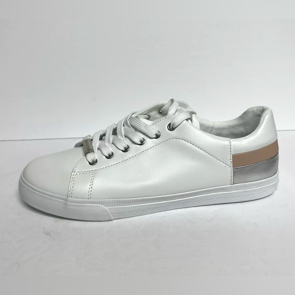 Tommy Hilfiger Womens Laddi 2 Sneaker White Size 10 M